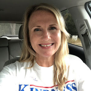 Meet your Posher, Evy